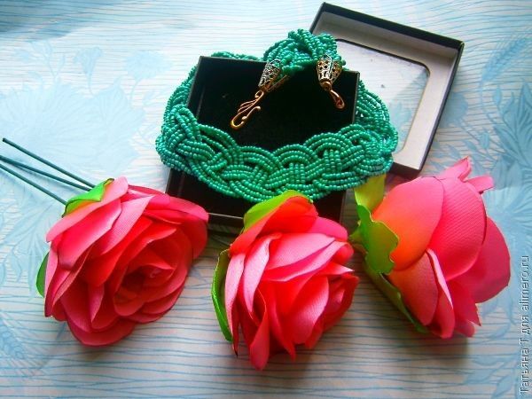 Бисерное ожерелье в кельтском стиле