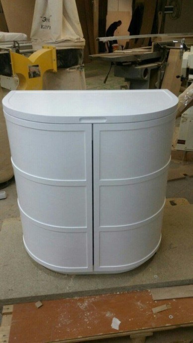 ​Туалетный столик со множеством ящичков: идея создания