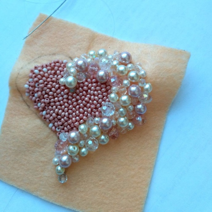 Брошь "Сердце" Брошь "Сердце"