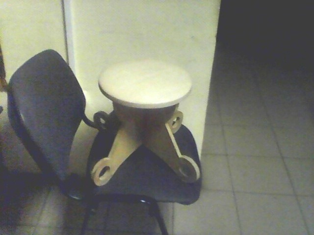 Интересные и простые табуреты своими руками