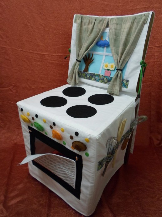 Детская кухня из стульчика: бюджетные идеи бесценных подарков дочкам