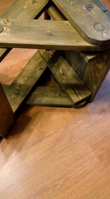 Самодельный складной табурет