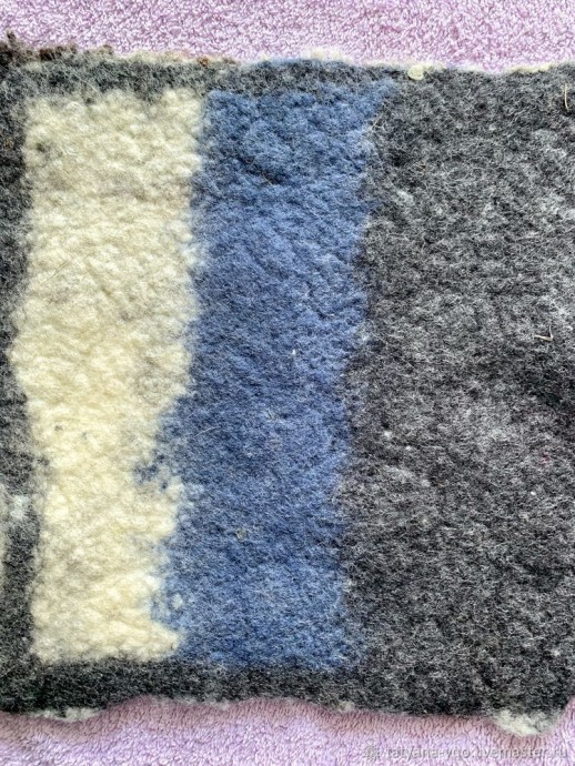 Валяем образец с флисом Шетланда