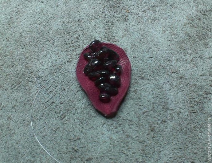 Гранат из кожи Гранат из кожи