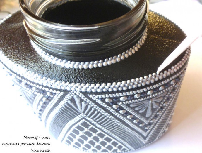 Точечная роспись баночки Точечная роспись баночки