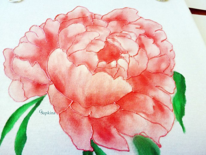 Рисование пиона на футболке