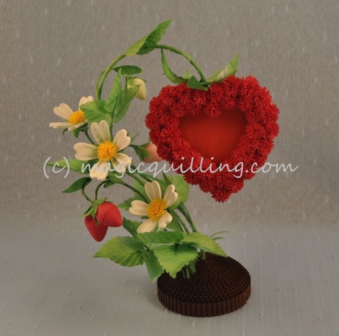 Фоторамка "Ягодное сердце"