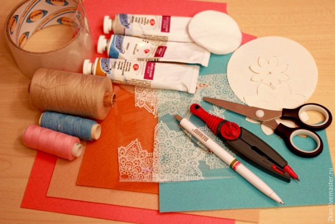 Яркая мандала из фетра