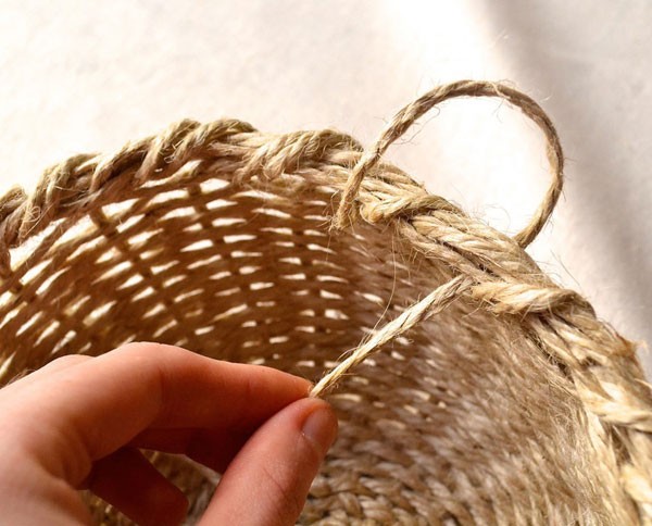 Плетение корзинки из толстого шпагата своими руками
