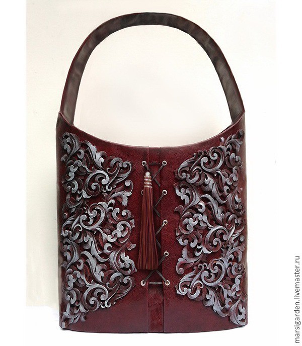 Декорирование сумки с объемным гибюким орнаментом