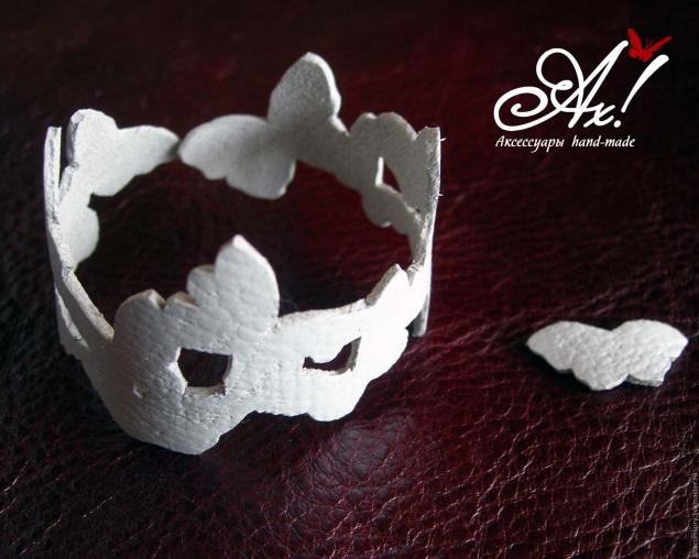 Бабочки на руке