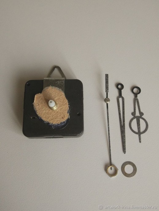 Дизайнерские часы своими руками