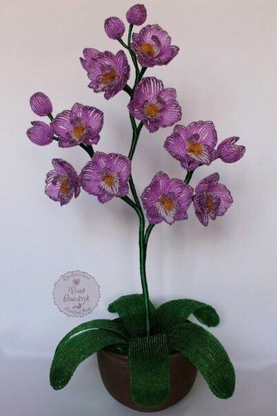 Орхидея из бисера