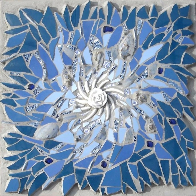 Мозаика из керамической плитки
