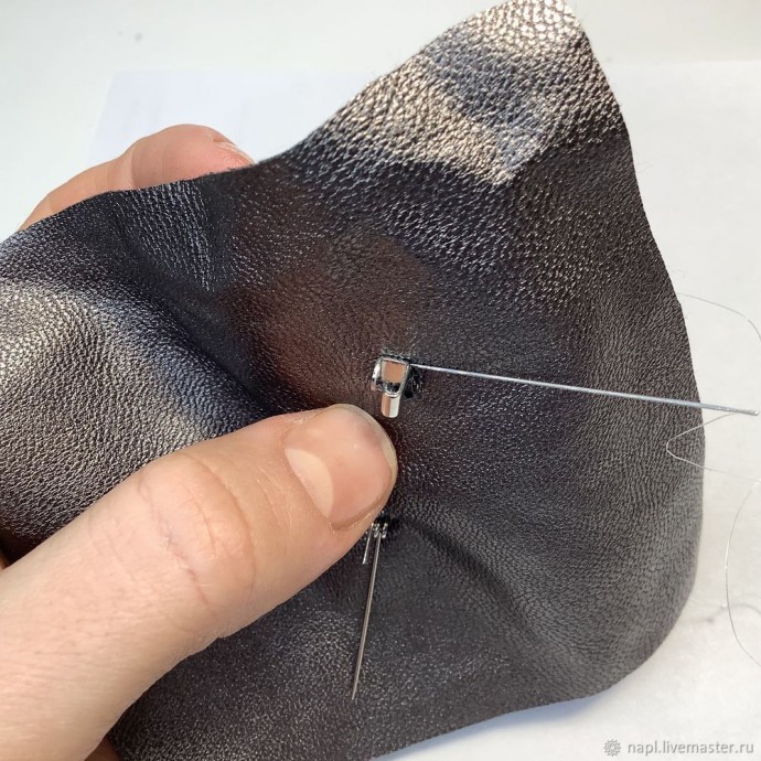 Брошь "Якорь" Брошь "Якорь"