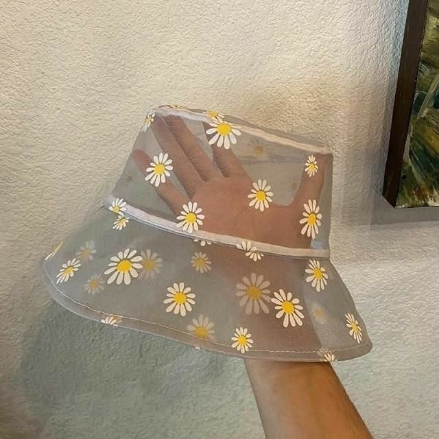 Прозрачные летние панамы