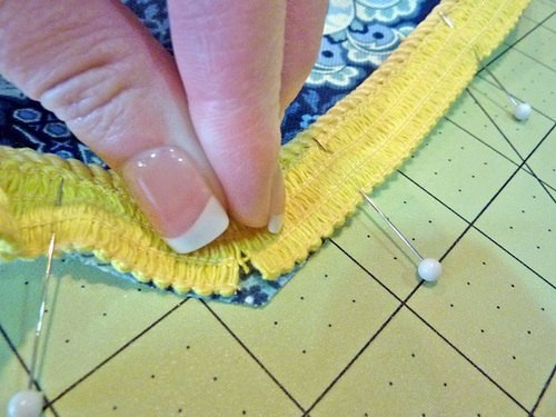 Шьем декоративную подушку