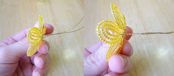 Цветочек из бисера