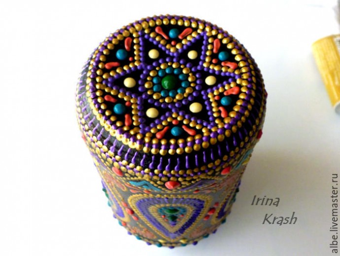 Точечная роспись баночки из-под кофе Точечная роспись баночки из-под кофе