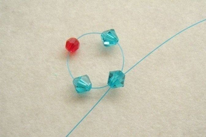 Брелок в виде стрекозы