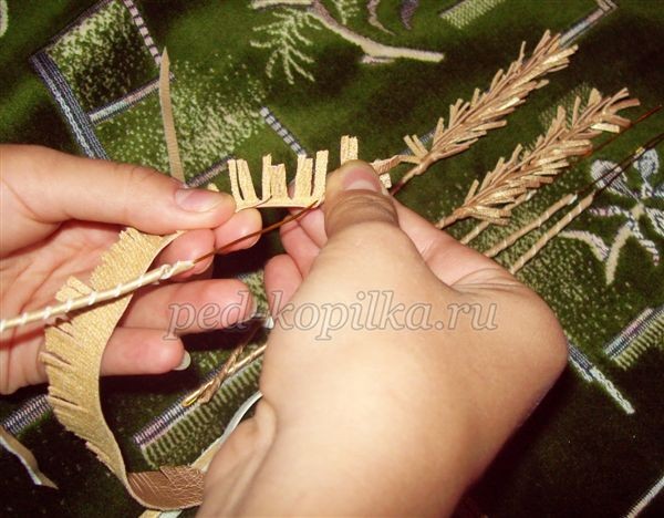 Картина из кожи "Маки"