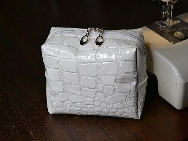 Косметичка из экокожи