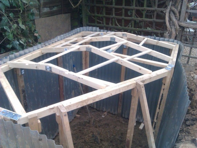 Как построить "нору хоббита" у себя во дворе