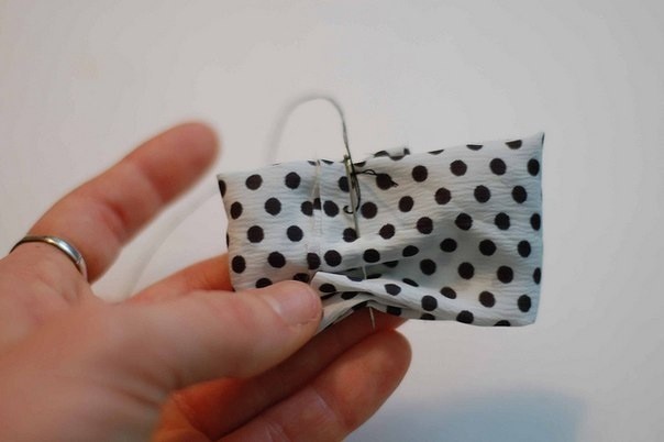 Бабочка на шею