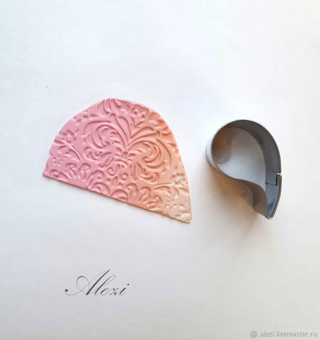 Брошь "Розовый фламинго"