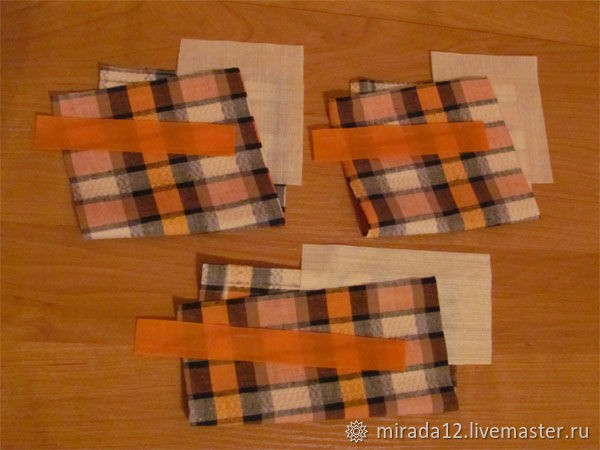 Шкатулка-косметичка с жестким каркасом