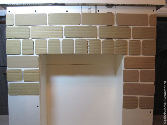 Фальш-камин с имитацией кирпичной кладки