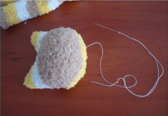 Делаем котиков из носков