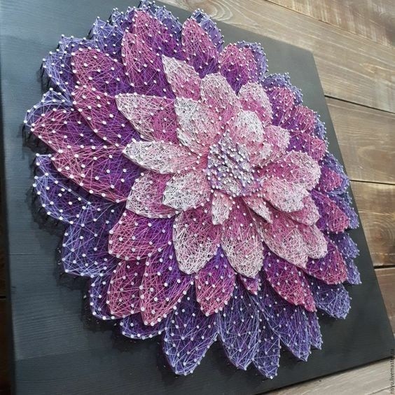 Цветы в технике string-art