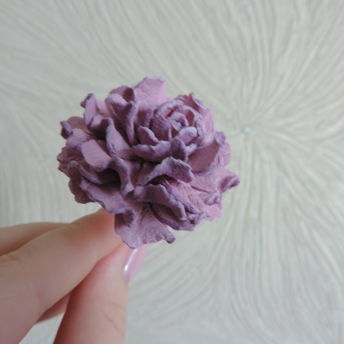 Розочка из кожи