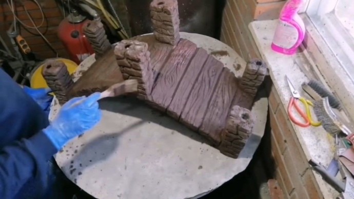 ​Декоративный мост из ящика