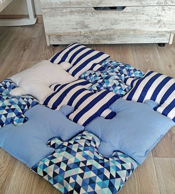 ​Подушки в виде пазлов