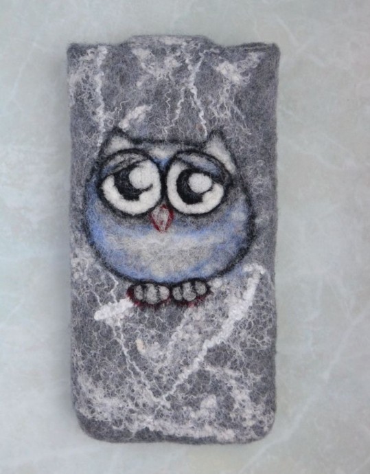 Чехлы для телефонов в технике шерстяной акварели: идеи