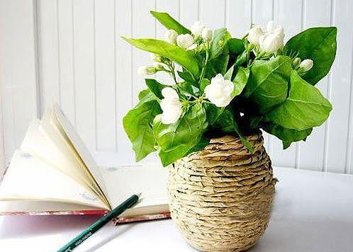 Быстрое превращение банки в вазочку