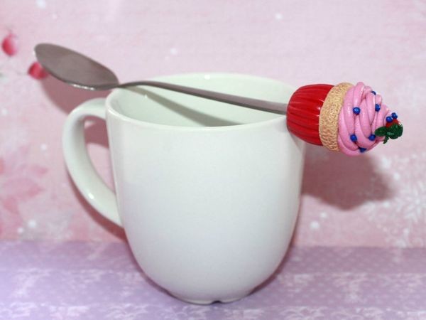 Ложка с декором из полимерной глины Ложка с декором из полимерной глины