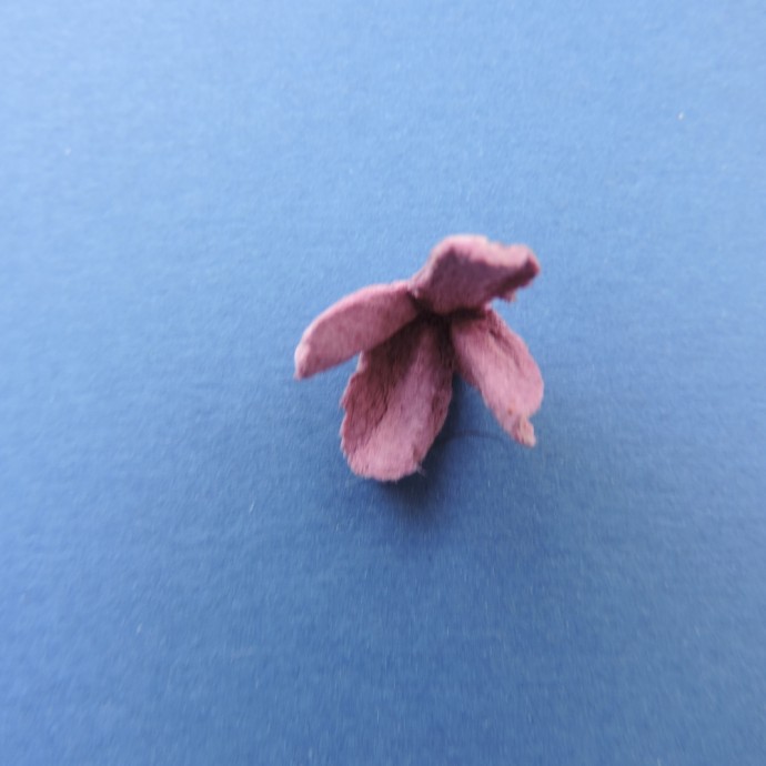 Розочка из кожи