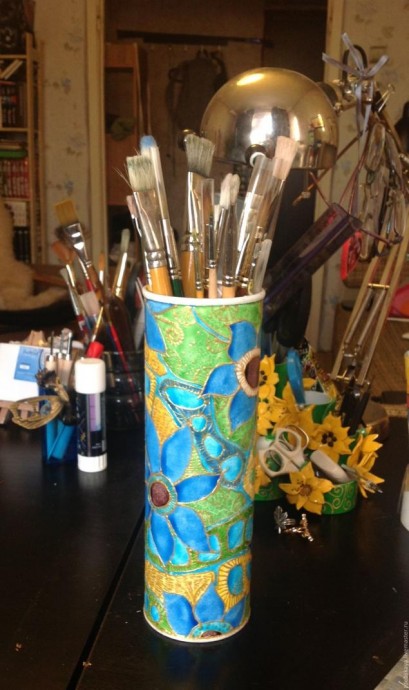 Подставка под кисти