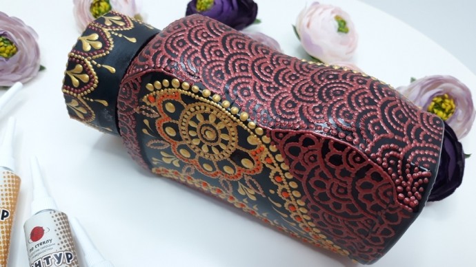 Точечная роспись на банке