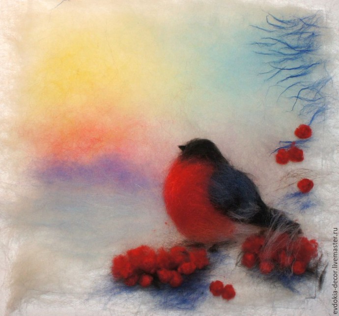 Снегирь в технике шерстяной акварели Снегирь в технике шерстяной акварели