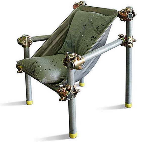 Кресло для дачи из труб