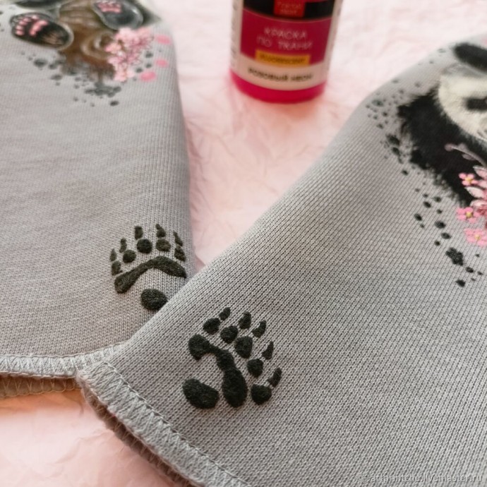 Красивая роспись по ткани