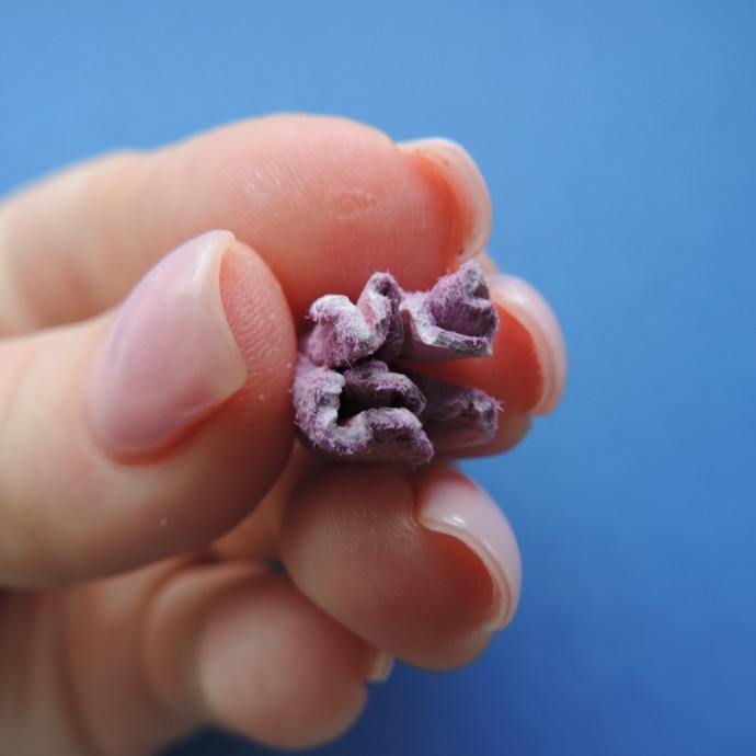 Розочка из кожи