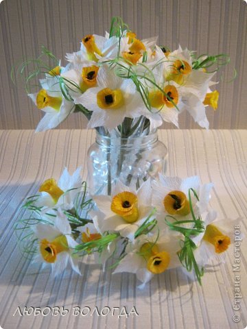 Нарциссы из гофрированной бумаги
