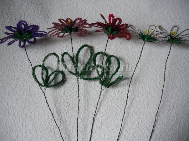 Ромашки из пайеток