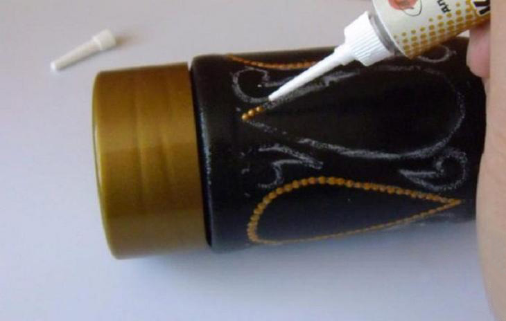 Точечная роспись баночки из-под кофе Точечная роспись баночки из-под кофе