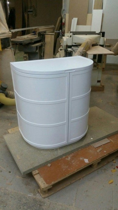 ​Туалетный столик со множеством ящичков: идея создания